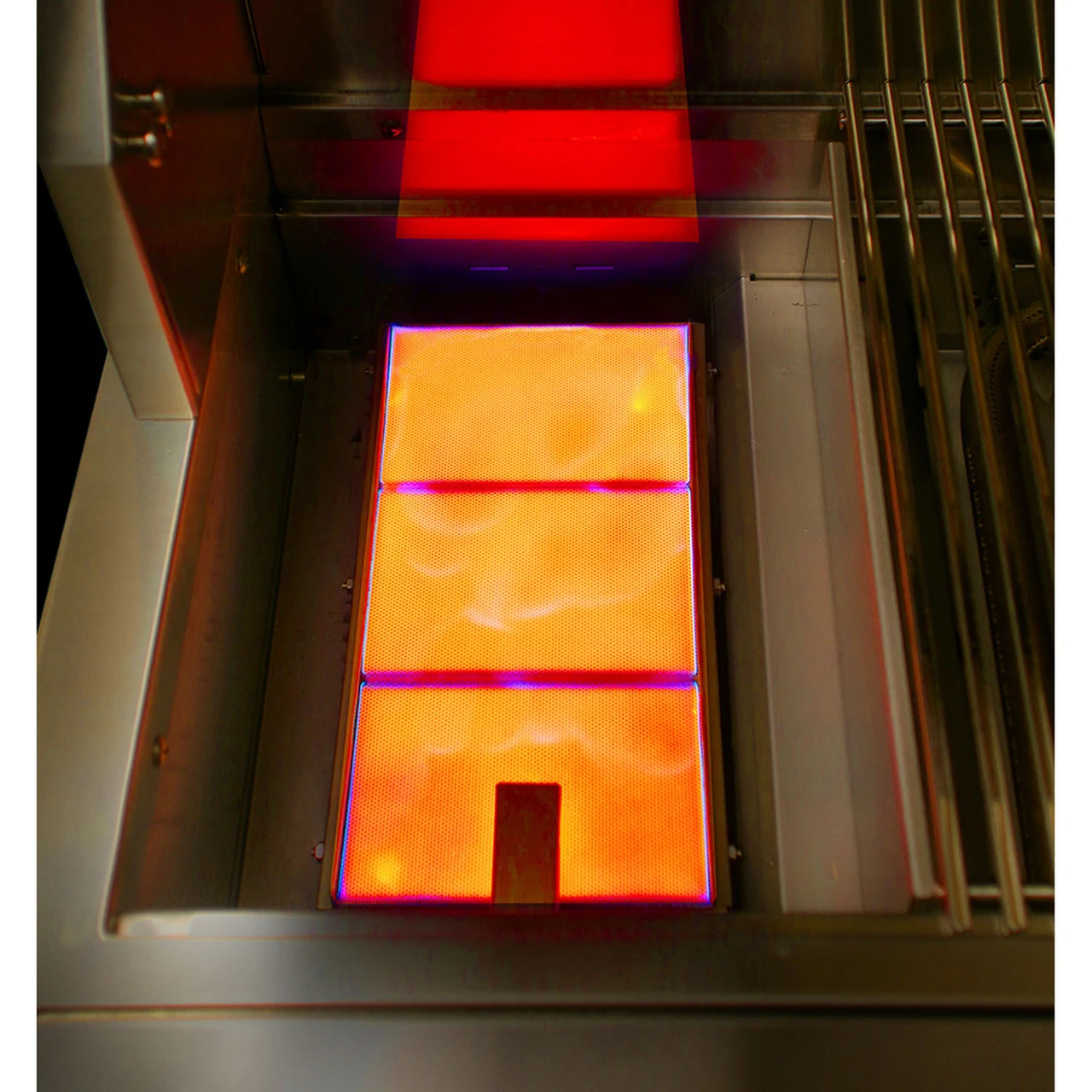 Alfresco ALXE 56" Grill Refrigerated Cart W Sear Zone, Side Burner 7 Alfresco ALXE 56" Grill Refrigerated Cart W Sear Zone, Side Burner - Image 5