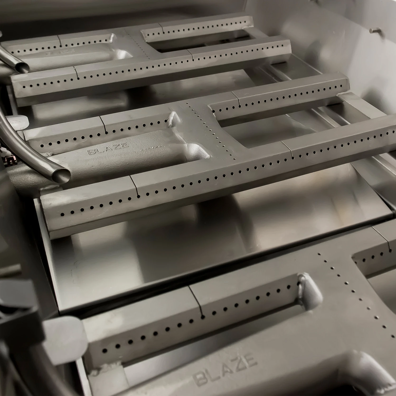 Blaze 34" 3 Burner Pro Built-in Grill - BLZ-3PRO 5 Blaze 34" 3 Burner Pro Built-in Grill - BLZ-3PRO - Image 3