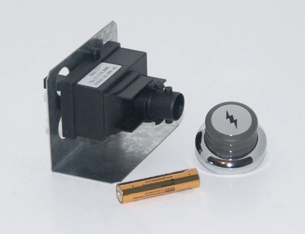 Weber Dual Battery Powered Ignitor, E310, E320, E330, EP310, EP320 (Side Controls) - IGEIB7B 3 Weber Dual Battery Powered Ignitor, E310, E320, E330, EP310, EP320 (Side Controls) - IGEIB7B